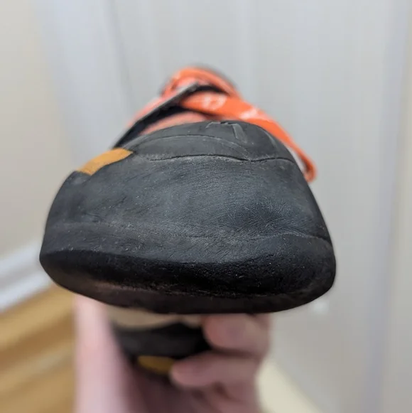 La Sportiva Solution - Women's Climbing Shoes - Picture 5 of 16